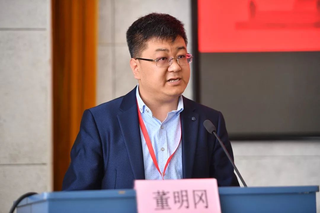 坚守教育之道落实立德树人老师们在这里找到了教育的那颗初心