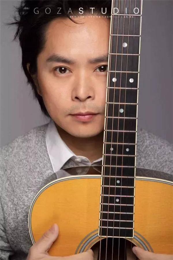 一首歌引爆"十年体" 沈宁将酷狗首秀