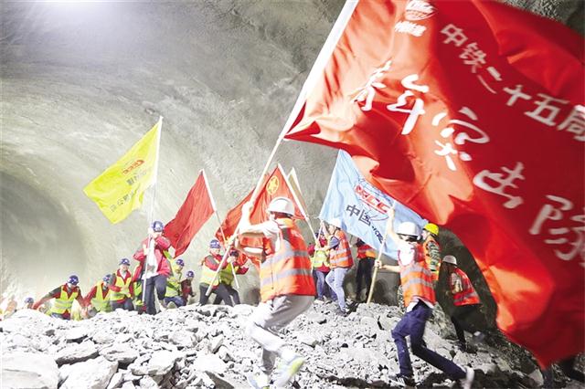 安溪铁峰山隧道图片