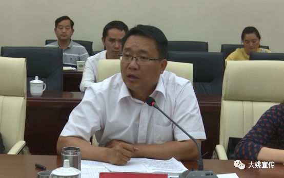 县委副书记,县长刘文跃介绍我县工业制造业发展情况和未来发展计划省