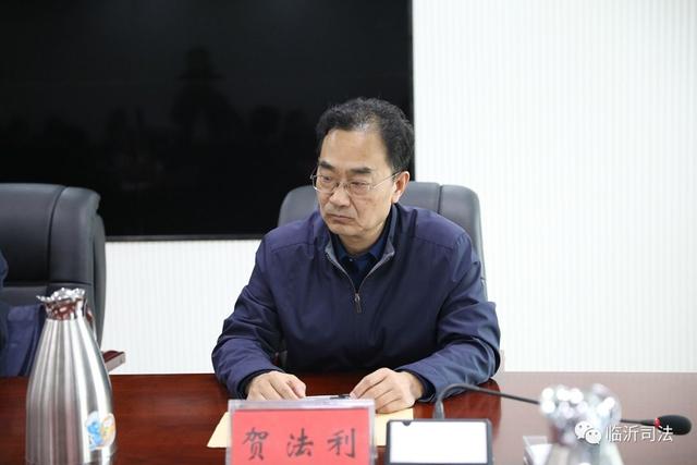 王书记强调,要加强自身建设,确保各项工作高效有序进行.