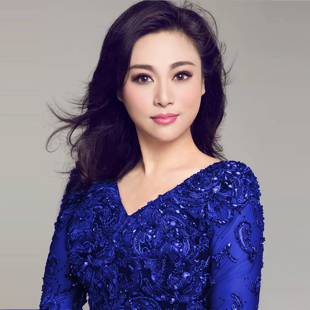 中国好声音东北女歌手图片