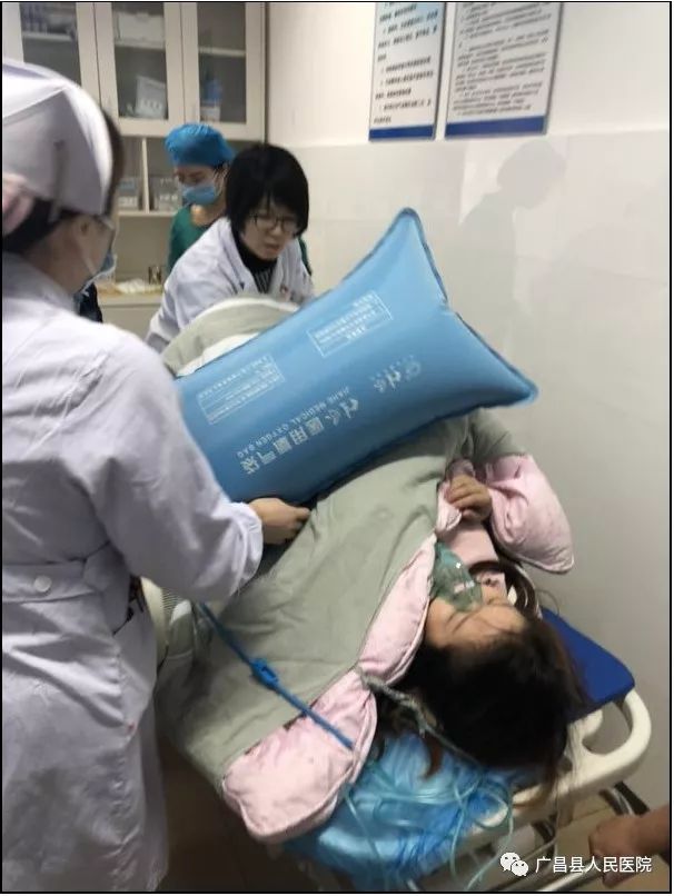 一旦出现,胎儿脐带受压供血供养被阻断,7-8分钟就会胎死腹中