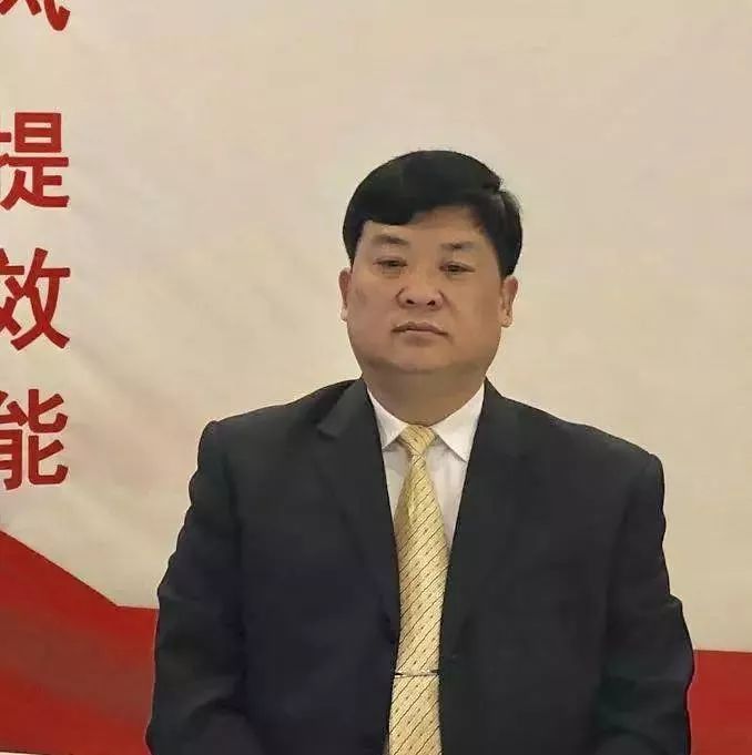 周至县五合村灌溉渠变成臭水沟污水直排阵阵恶臭村民愁