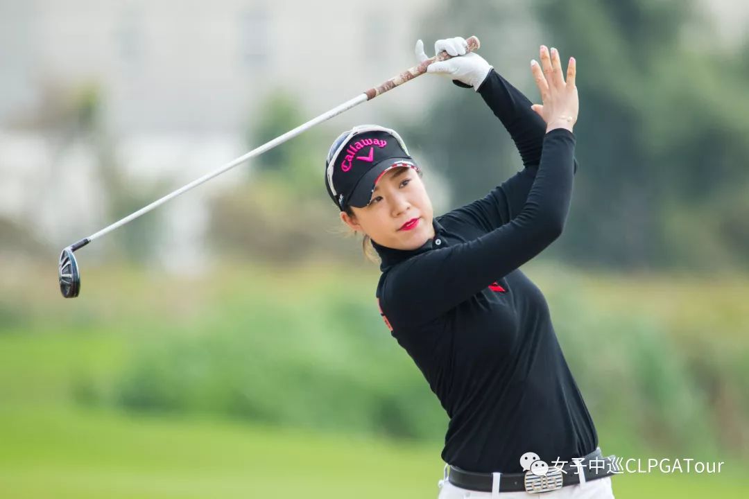 启梦小花晋级男子赛张婕娜琳单独领先日巡二级赛