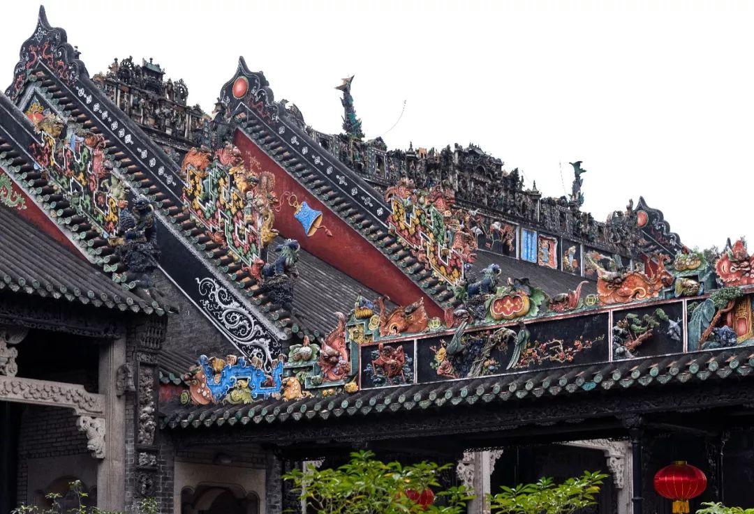 "世界屋脊"在广东!_陈家祠
