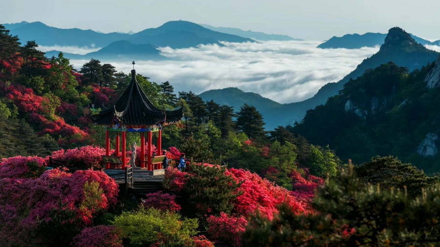 资料图:麻城龟峰山