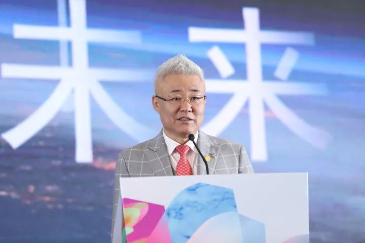 中国服装协会副秘书长,会员部主任 赵雅彬