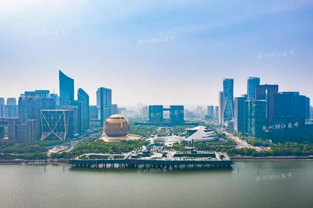 钱江新城通过十八年的建设从2001年开始带你俯瞰如今杭州的cbd!