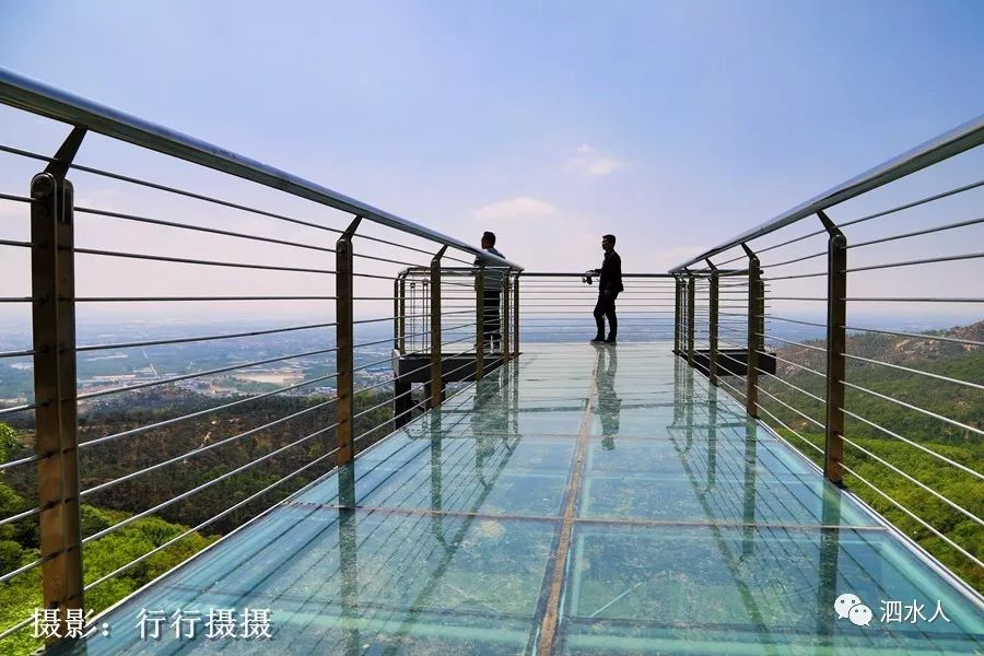 五一假期泗水柘沟凤仙山赏紫藤花正在盛开中