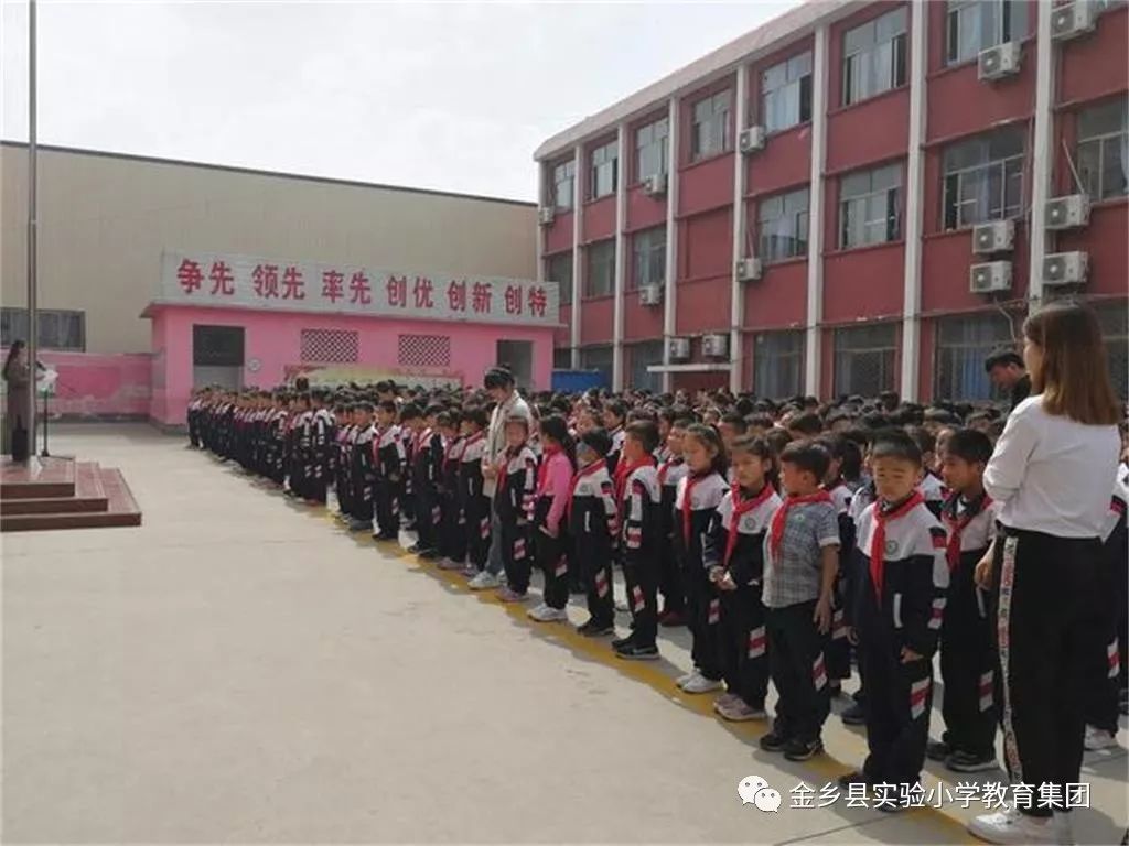 三中校区逃生力求安全61防止踩踏发生疏散演练活动