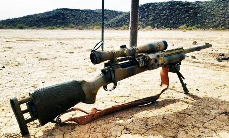 刺激战场近战最强武器aa12霰弹枪两发子弹打爆三级甲