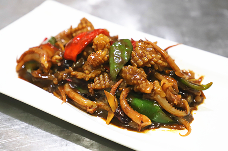 【酱烧鱿鱼所用的原料】