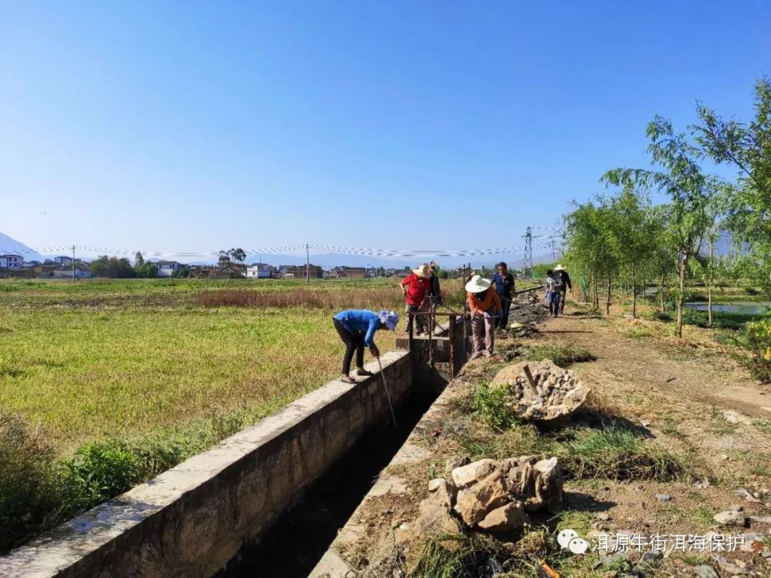 牛街乡开展热水沟清沟工作