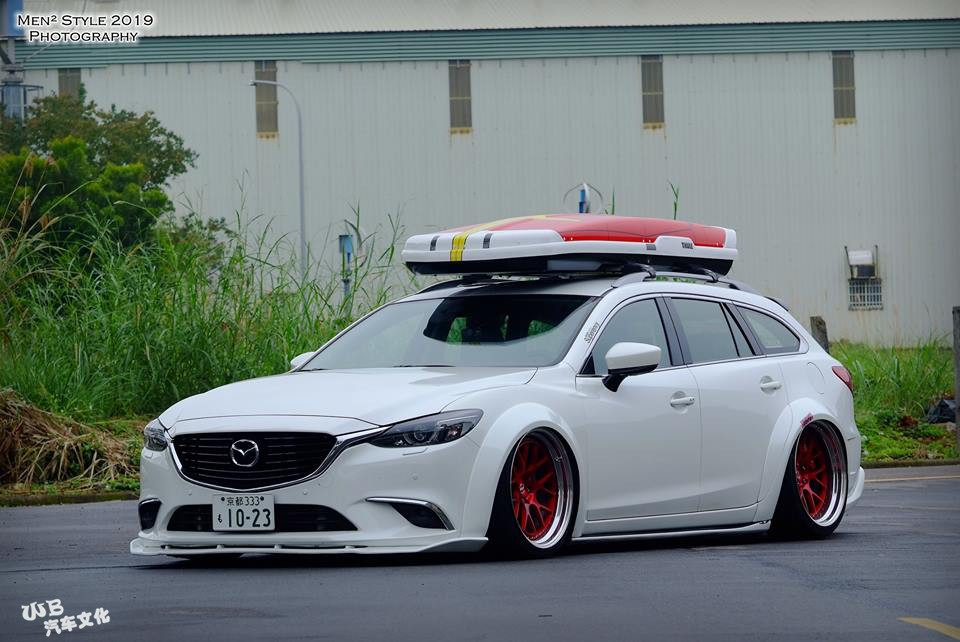 这就是改装阿特兹瓦罐的魅力每一次的会车,对方都会忍不住回头看看