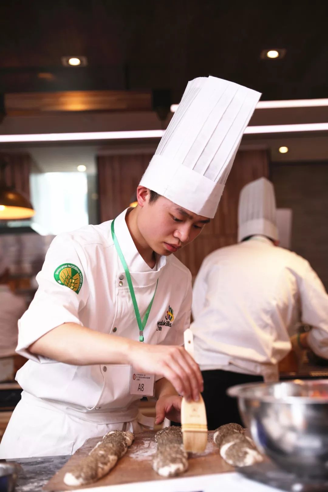 面点高级技师周志刚上海市技能大师工作室带头人全国职业技能竞赛优秀