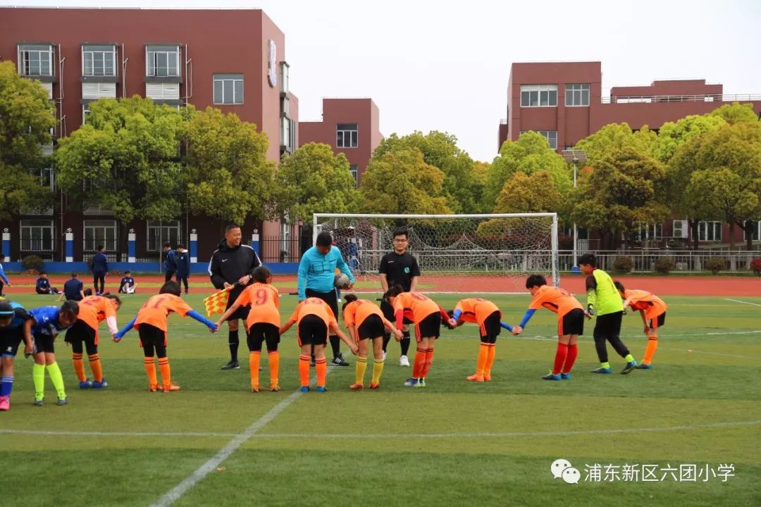 江镇中学足球图片