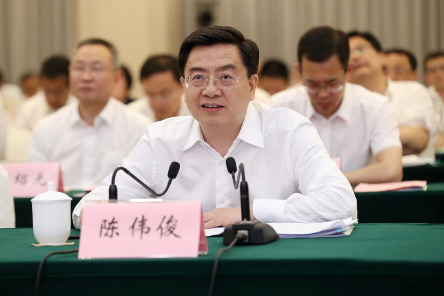 10位乡镇(街道)党(工)委书记登台,围绕经济建设"开门红",重点项目实施