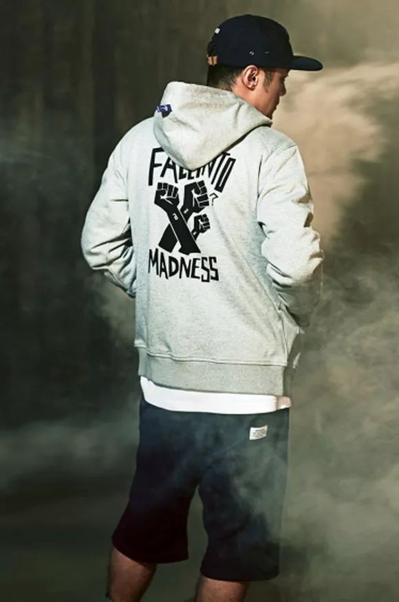 madness壁纸来了志明风与初代迷彩的潮流魔力