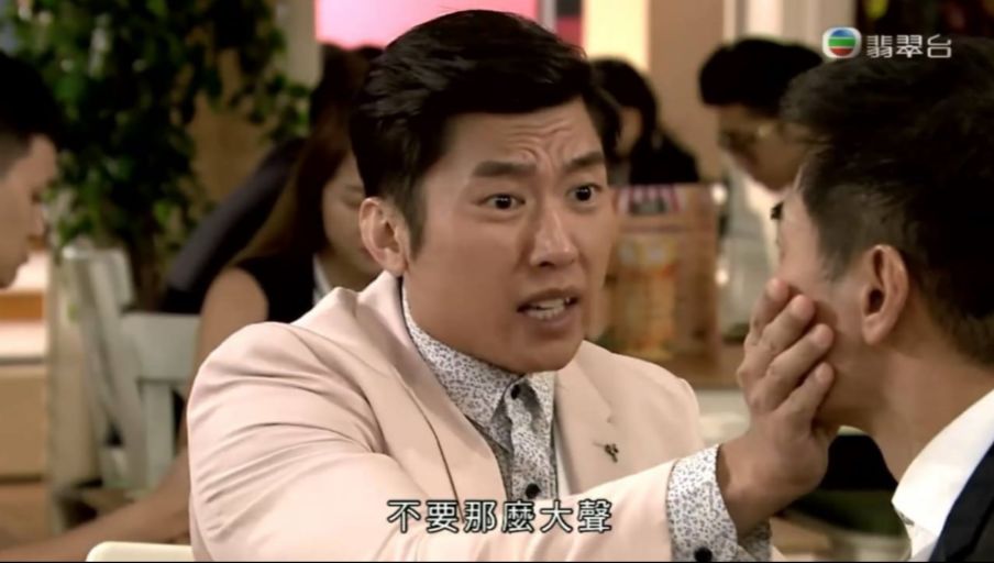 李伟健饰演的terry天真又得,奸又得,不怪得咁受人欢迎!