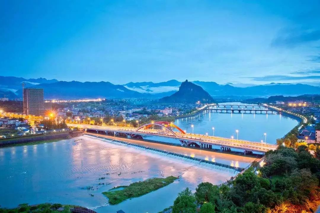 地块位于松阳县城南城独山区块,秀峰路东侧,兴阳路西侧,占地62287.