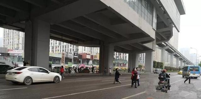 关于学堂湾轻轨站这2个消息请您查收