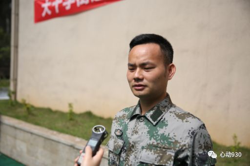 大十字街道党委委员,政法委书记兼办事处副主任舒飞