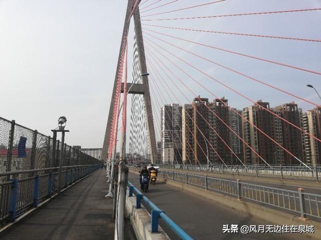 济南纬六路高架桥图片