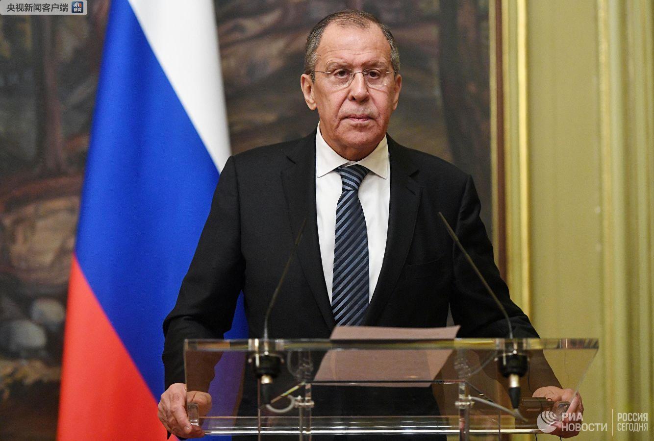 当地时间5月8日俄罗斯外长拉夫罗夫在莫斯科会见来访的伊朗外长扎里夫