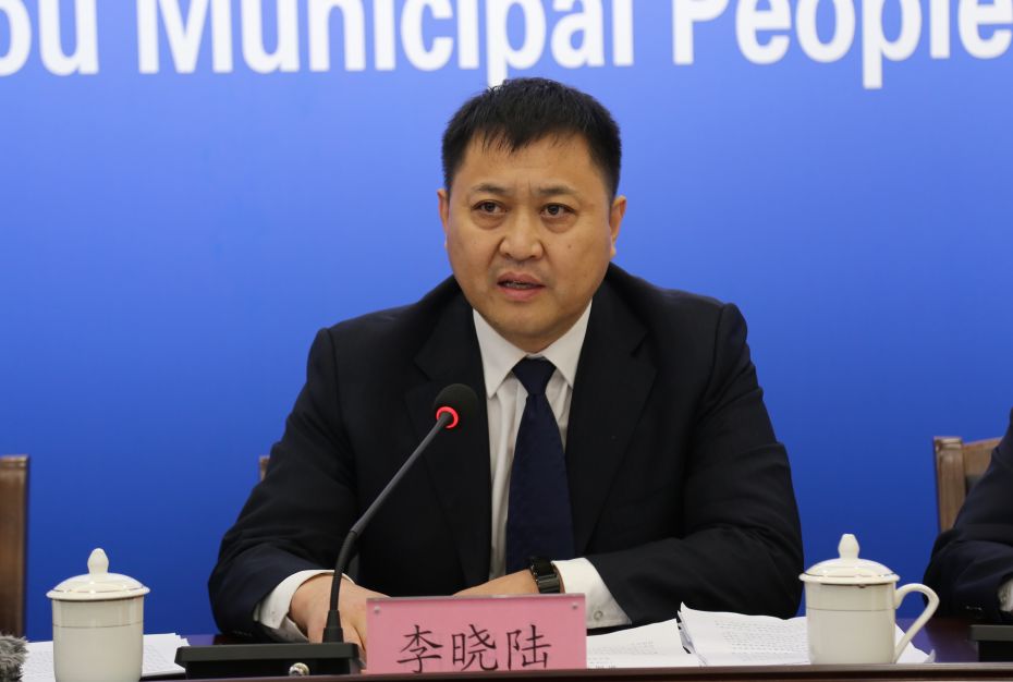 5月8日,市政府新闻办召开新闻发布会,包头市生态环境局局长李晓陆就