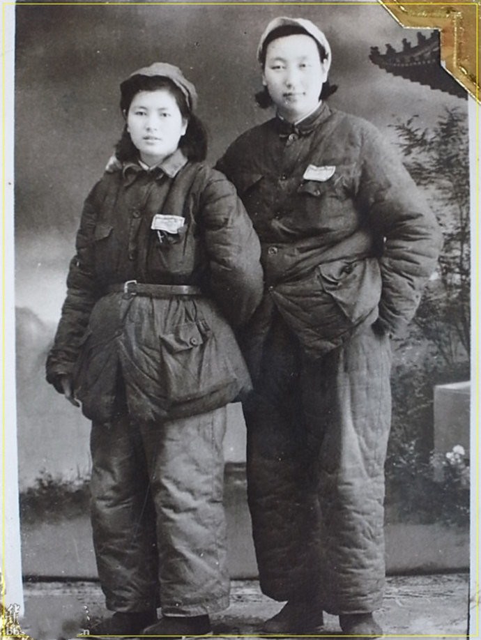 一个革命家庭的老照片,1949年爷爷随部队接管长沙