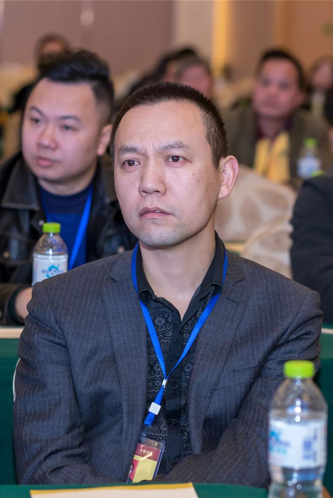 华辉商学院奋斗无用这才是最扯的毒鸡汤