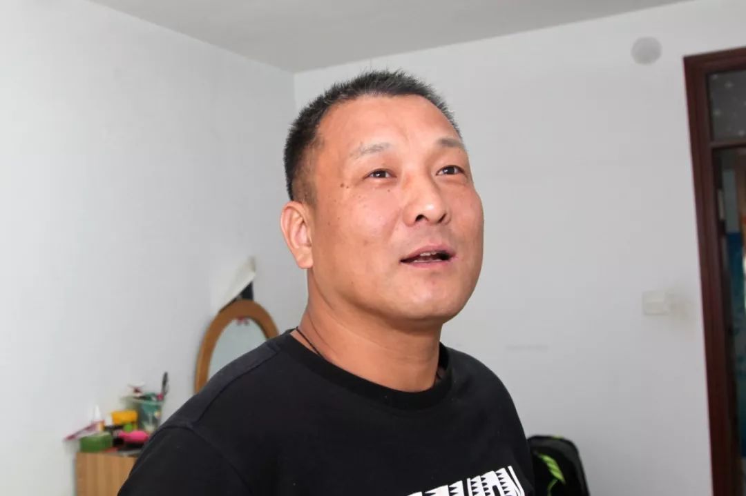 妻子的独照_申黎明