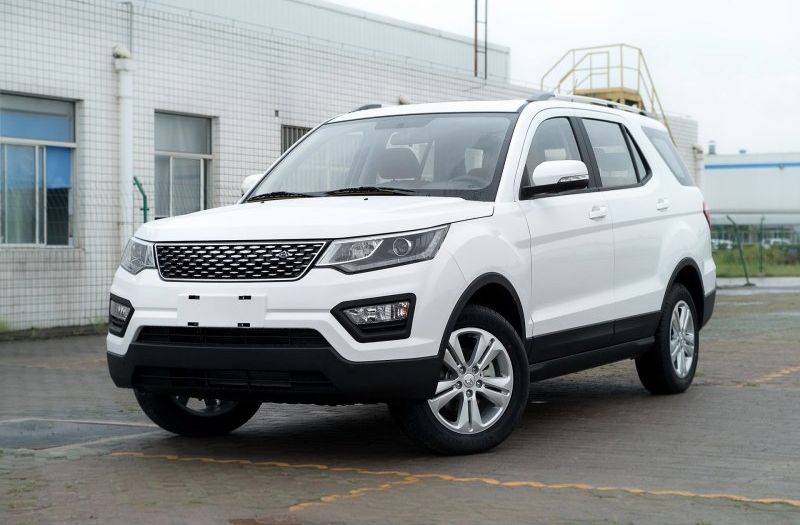 长安欧尚cx70手动旗舰型上市 7座仅售7.69万