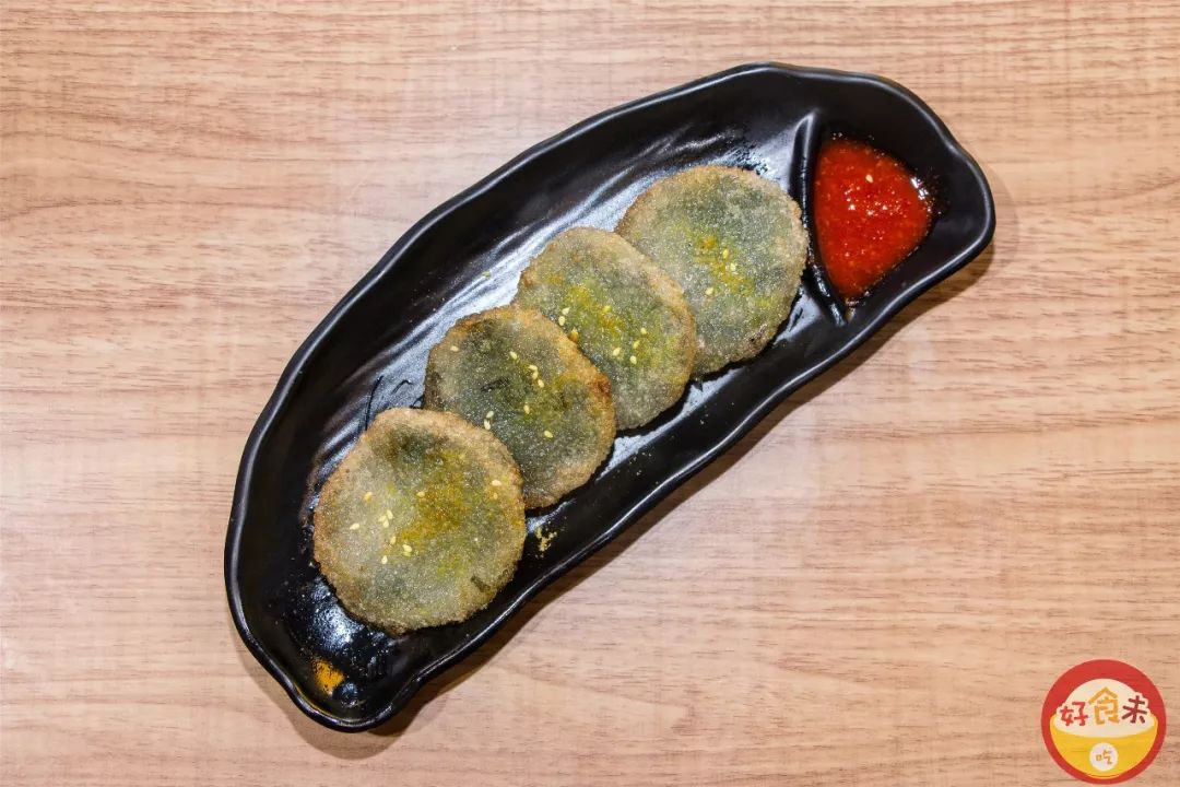 韭菜粉果,香芋粉果,南瓜粉果,刺瓜糕,萝卜糕,香芋糕.