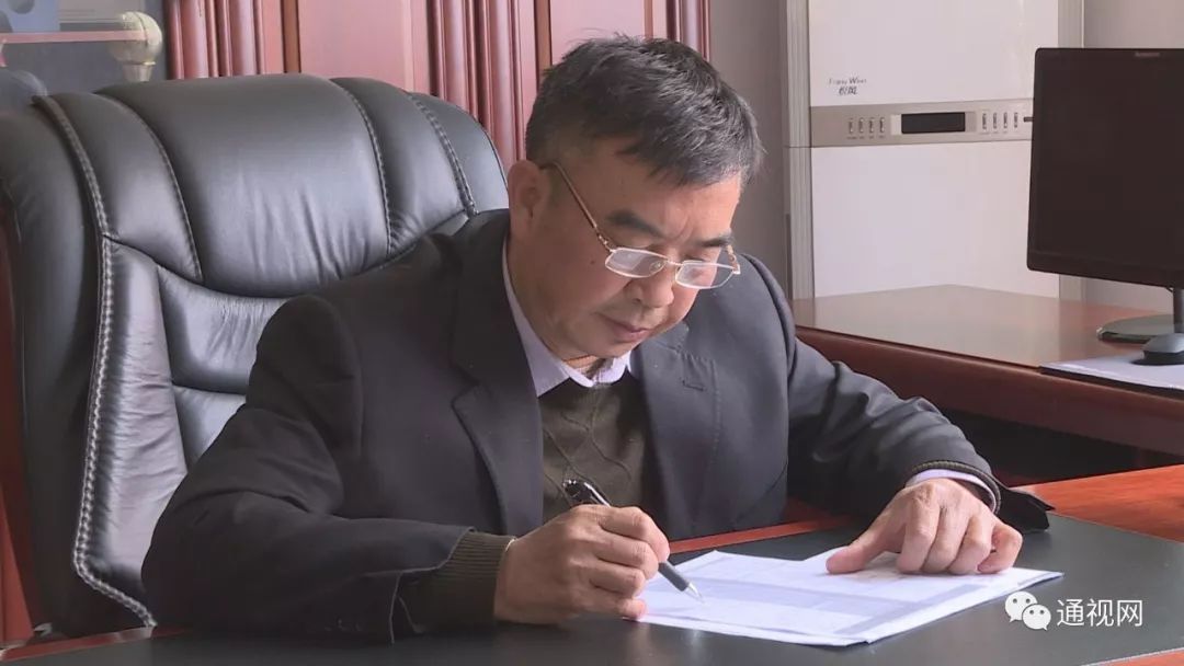 【最美劳动者 】邱琼雄:开拓进取 进无止境_通城县