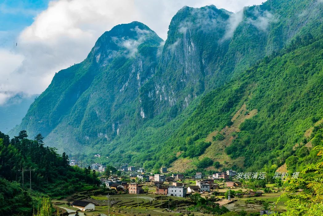 清远阳山竟隐藏着壮美的喀斯特山原景观,宛如神秘的地球边缘!_岭背