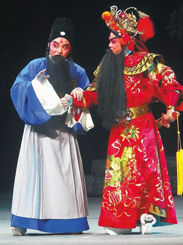 琼剧梅开三度唱新篇