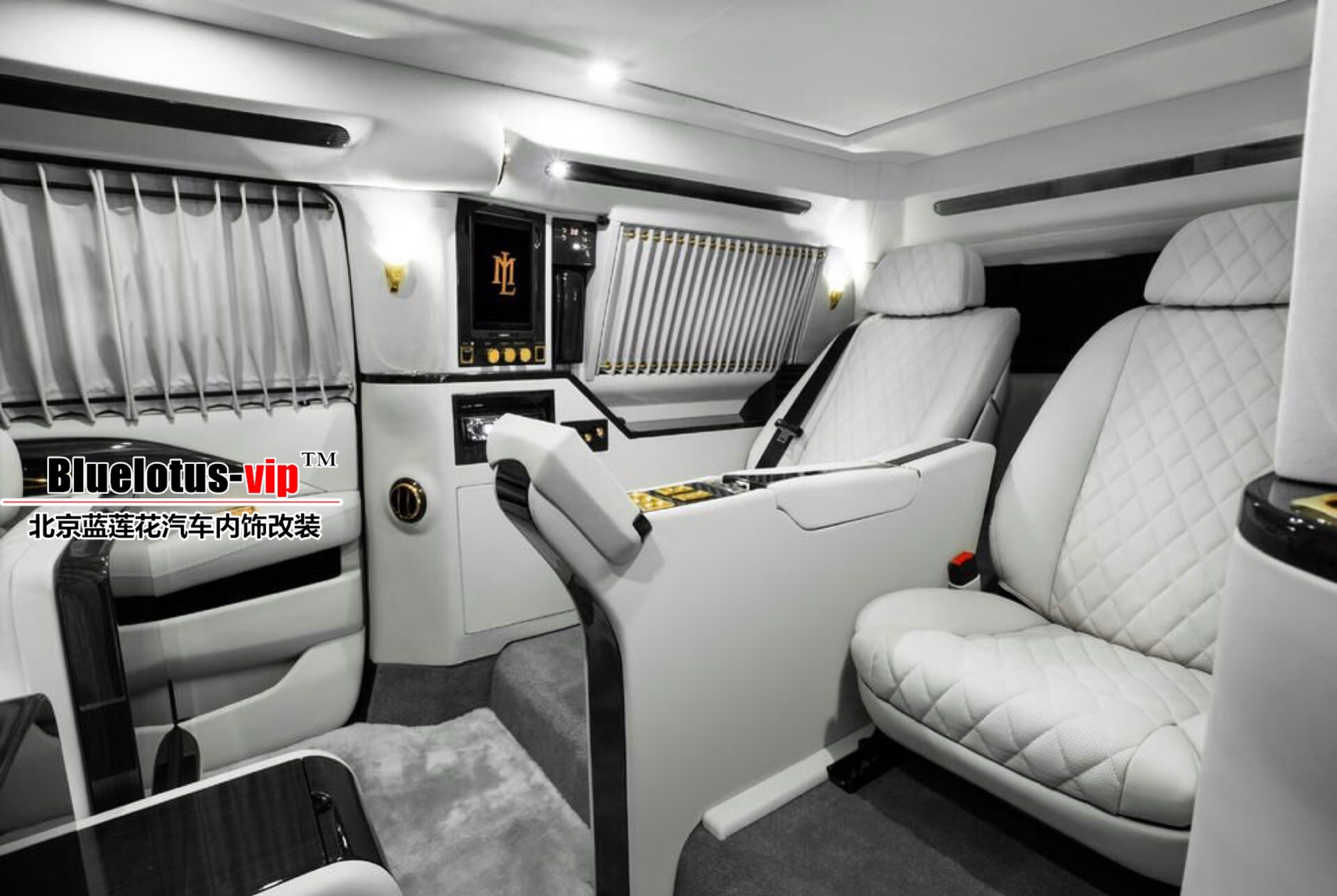 林肯领航员内饰改装案例汽车定制的时代来临啦