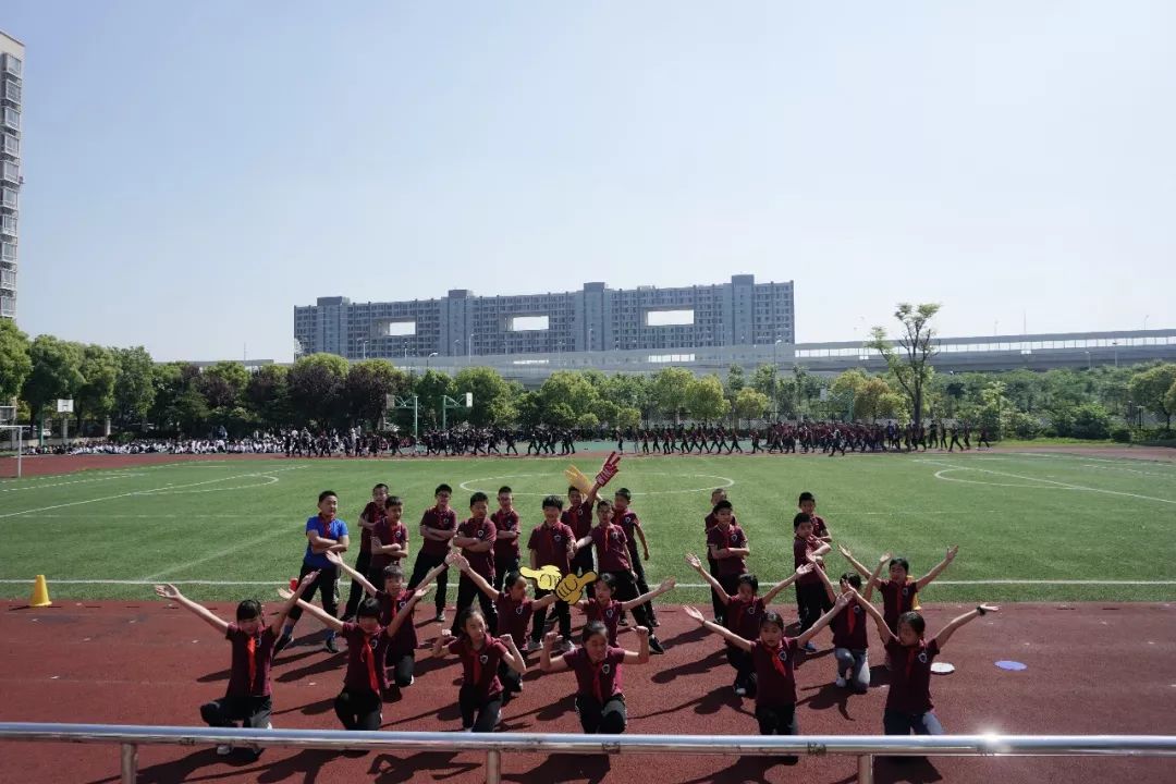 欢乐竞技,闪亮少年——2019周浦校区田径运动会_崂山