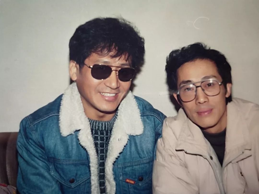 他说,站在故乡歌唱祖国是我最大的荣幸_陈彼得