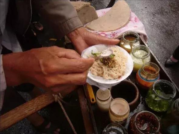 寻味腾冲一碗荞面凉粉演绎万种风情