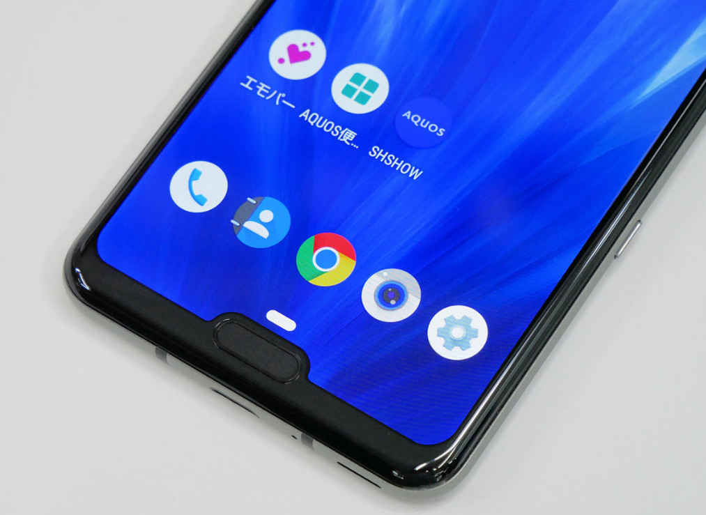 原创为正面指纹 lcd屏也是奇葩了!夏普r3刘海 水滴都齐全了