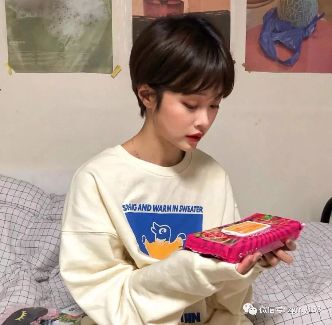 精灵短发适合什么脸型?
