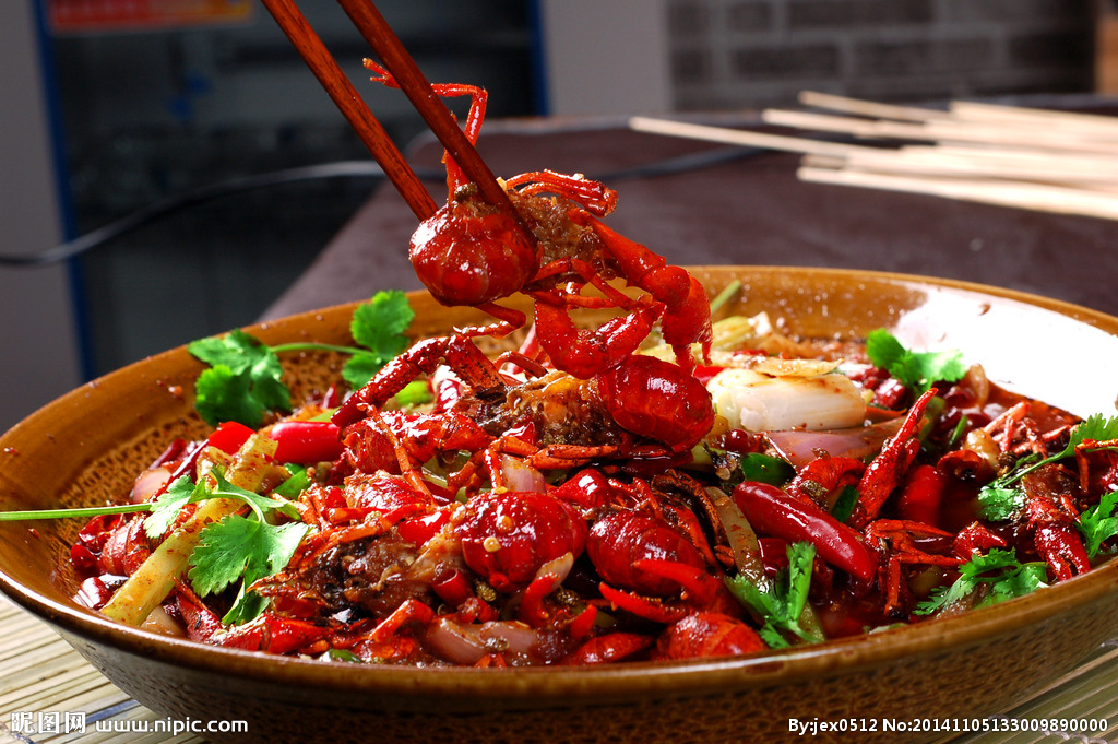 又是一年龙虾季吃货左总有话说