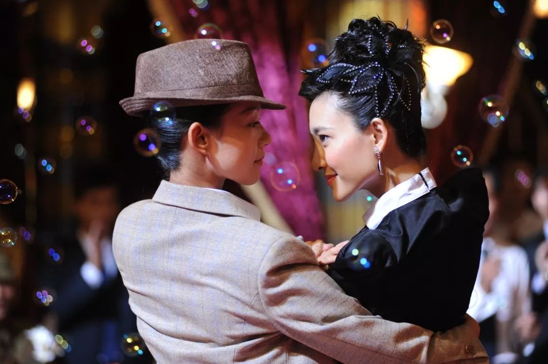 "氧气美女"刘丛丹变身"萝莉杀手"!