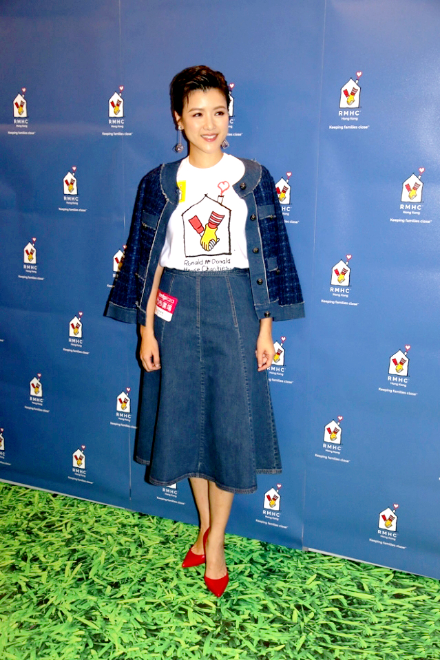 陈茵媺近照 爽朗阳光的笑容,真心靓丽大方!