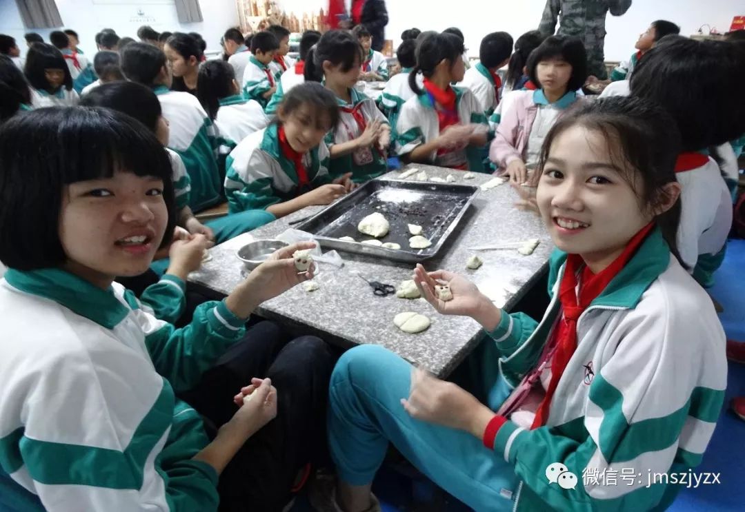 台山市大江中心小学六年级大江振育小学台城三社小学参加2019未成年人