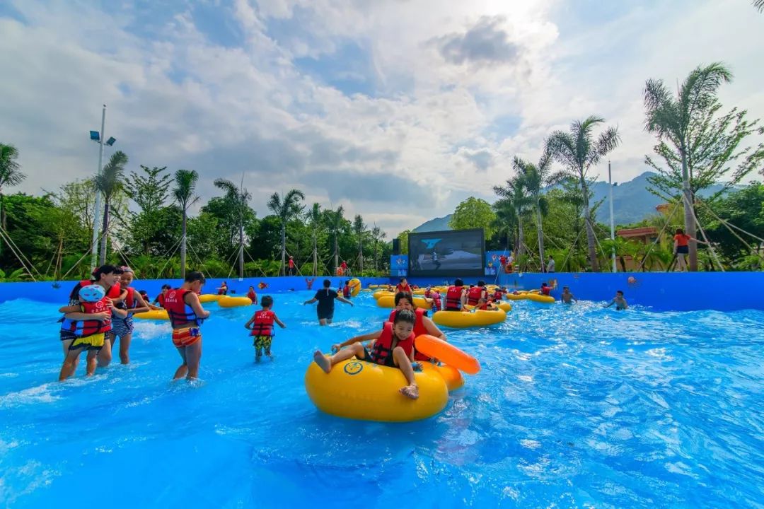 太和古洞天然山水游泳场太和古洞天然山水游泳池是不少清新城区小伙伴