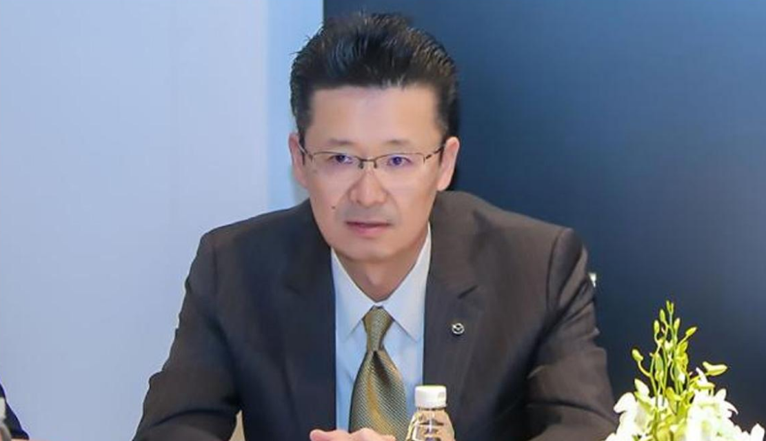 从去年6月销量下跌较为严重开始，之后每个月月初马自达常务执行